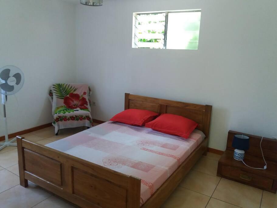 Location Saisonniere Le Clos Des Agrumes Sainte Anne Luaran gambar