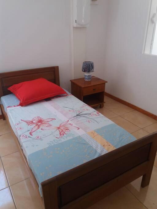 Location Saisonniere Le Clos Des Agrumes Sainte Anne Luaran gambar